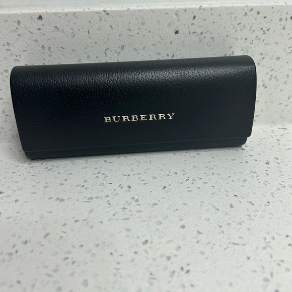 Burberry Sunglasses - Picture 3 of 6